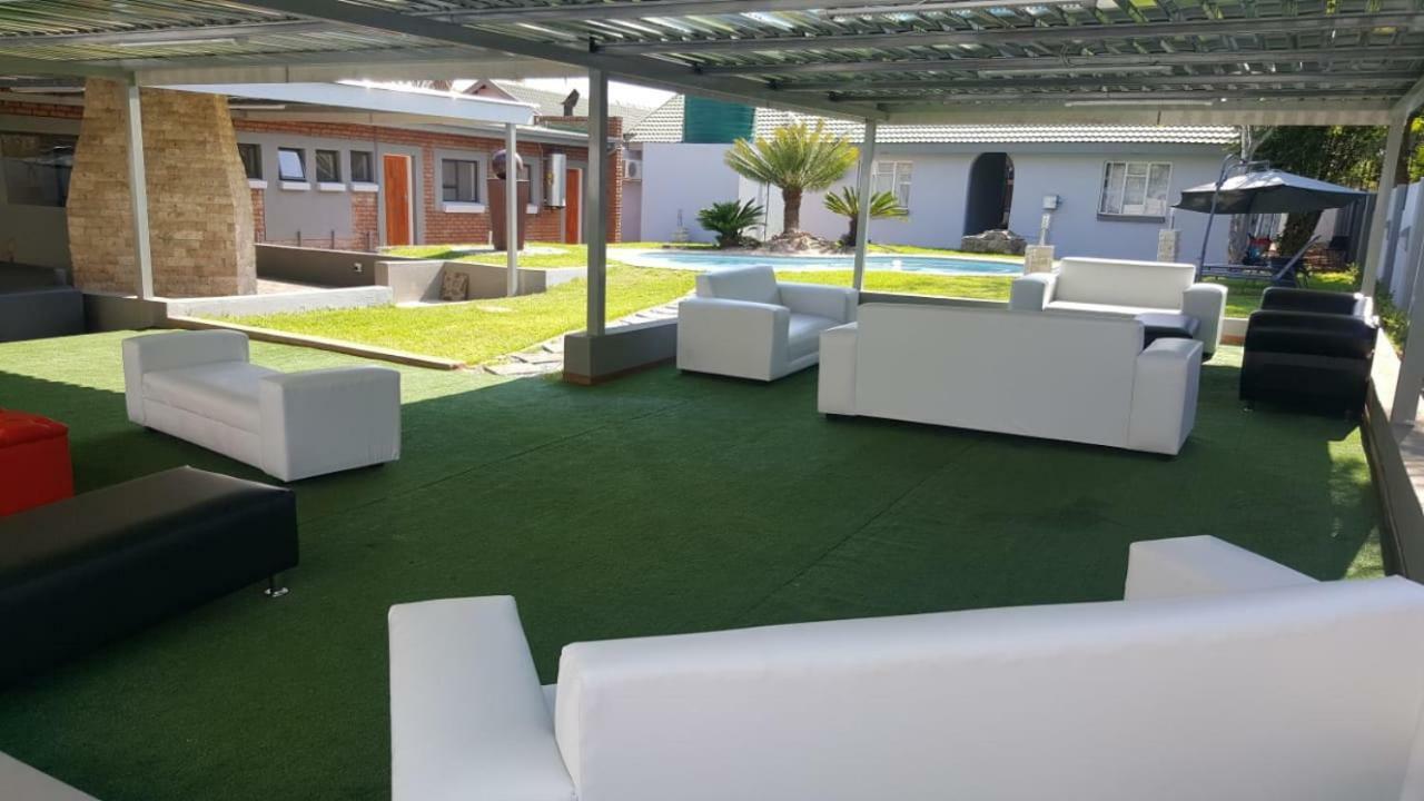 Savannah Guest House Polokwane Exterior photo